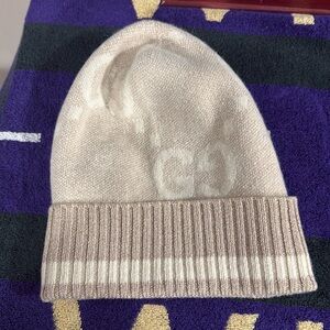 Brand new Gucci beanie 
Women
Size medium